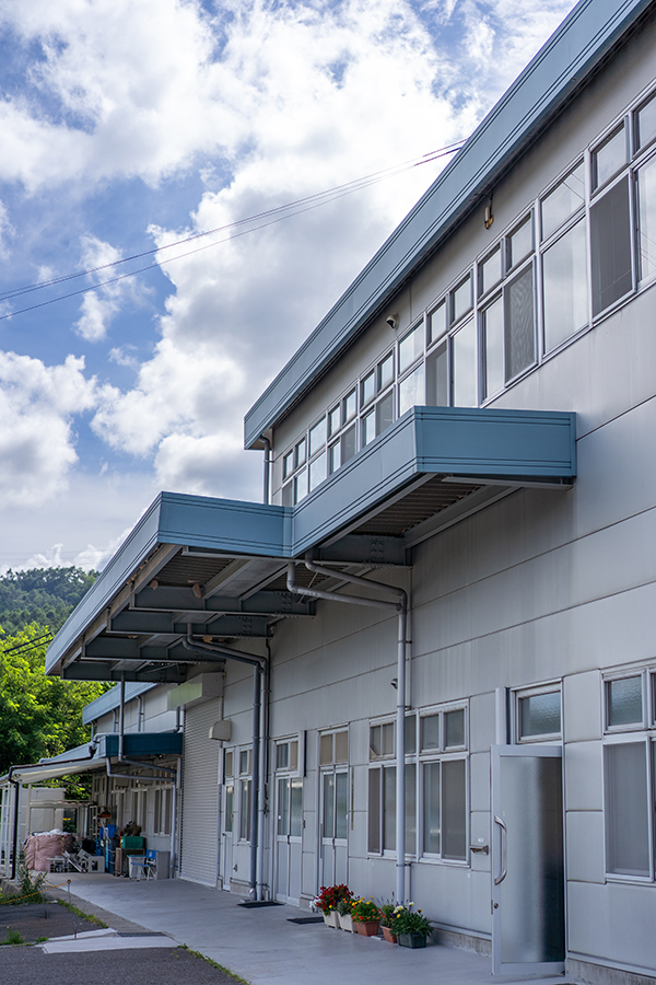 社屋