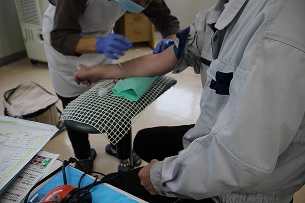 健康診断の様子